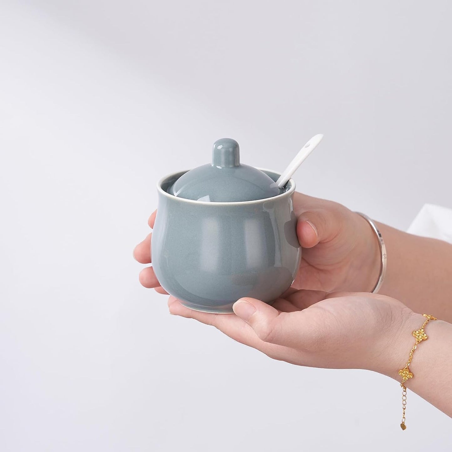 Ceramic Sugar Bowl with Lid and Spoon, Grey Porcelain Sugar Salt Pepper Storage Jar, 8 Ounces