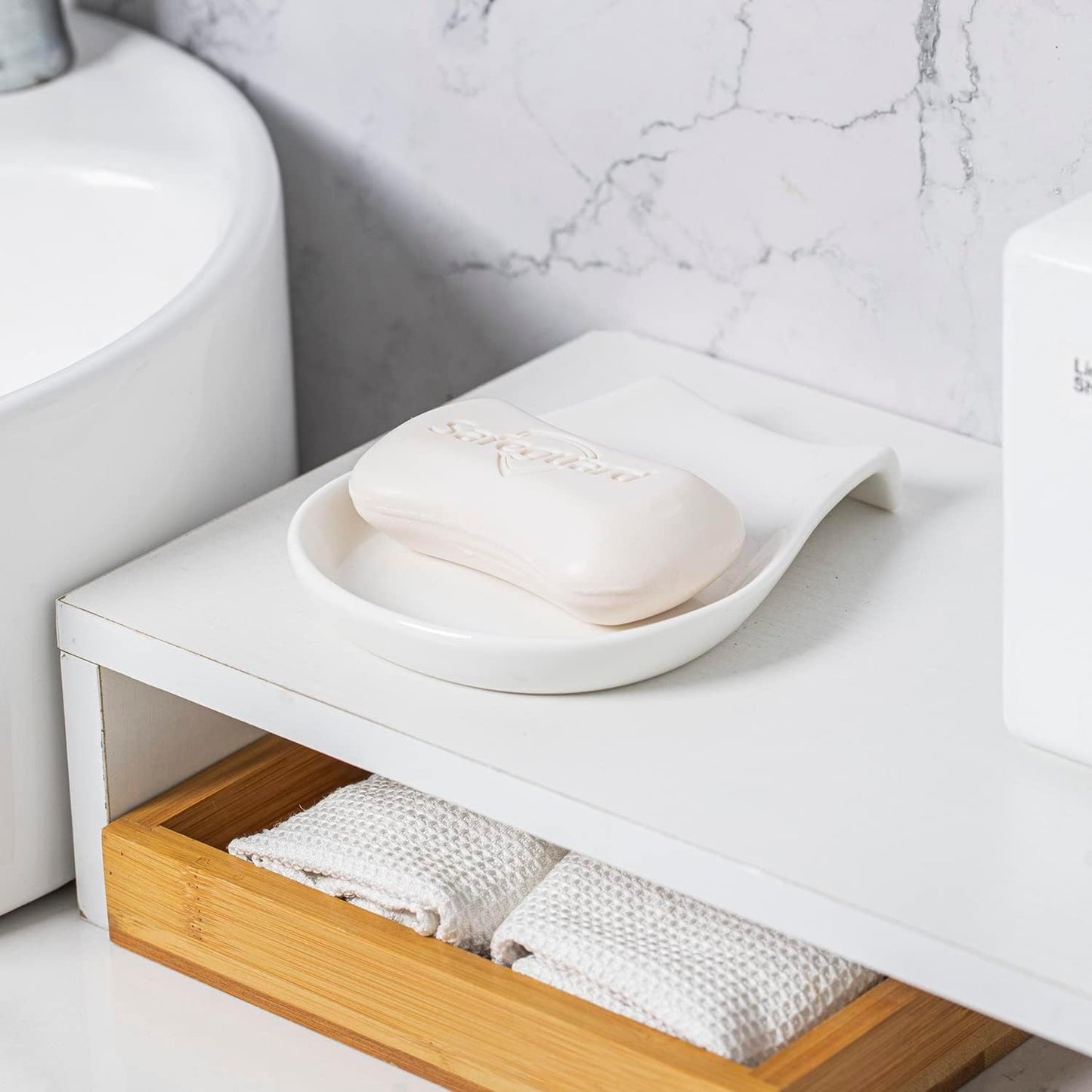 Spoon Rest, 4.5 Inches Spoon Holder for Kitchen Counter Porcelain, White Spoon Rest for Stove Top, Kitchen Utensils Accessories, Set of 1, White