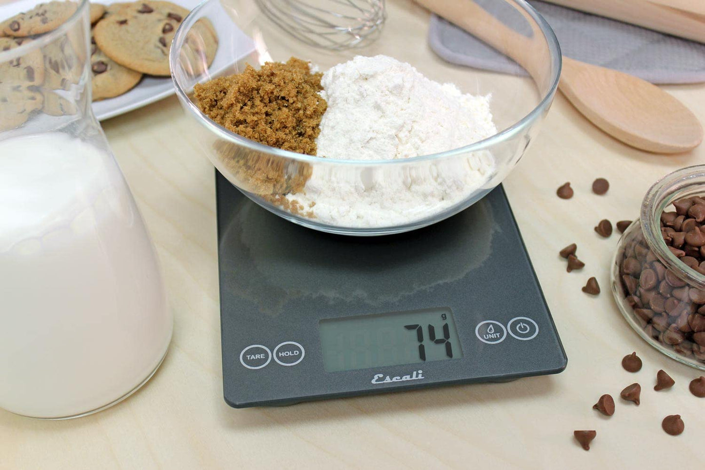 Escali Arti Glass Food Scale Digital Countertop Kitchen, Baking and Cooking Scale with Nutrition and Calorie Counter, 15-Pound Capacity, 9" x 6.5" x .75", Gray Storm