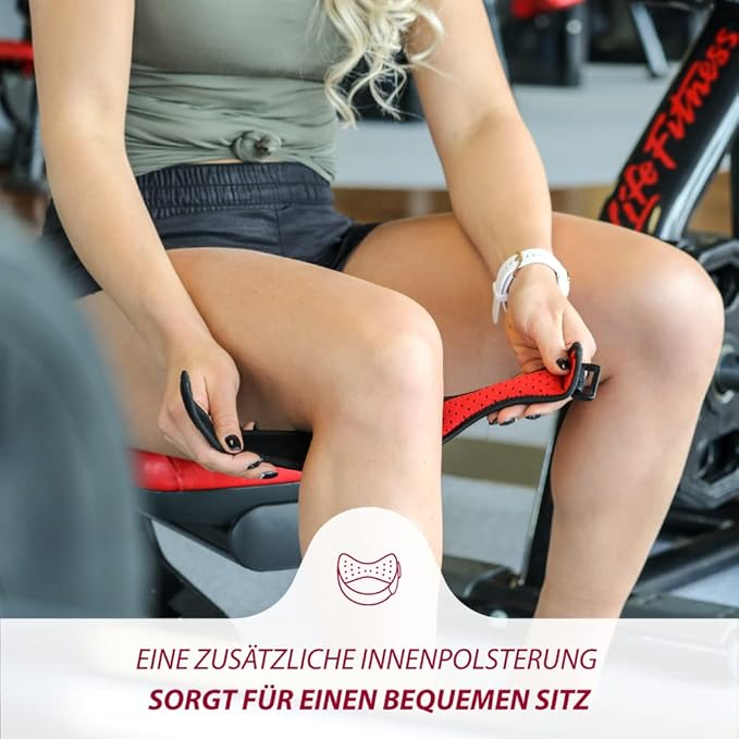 KARM Patella Band - Patellar Tendon Support Strap - Knee Bands for Pain, Basketball, Sports - Jumpers Knee Brace for Women & Men (XS/S/M/L/XL, Single Strap, Black)