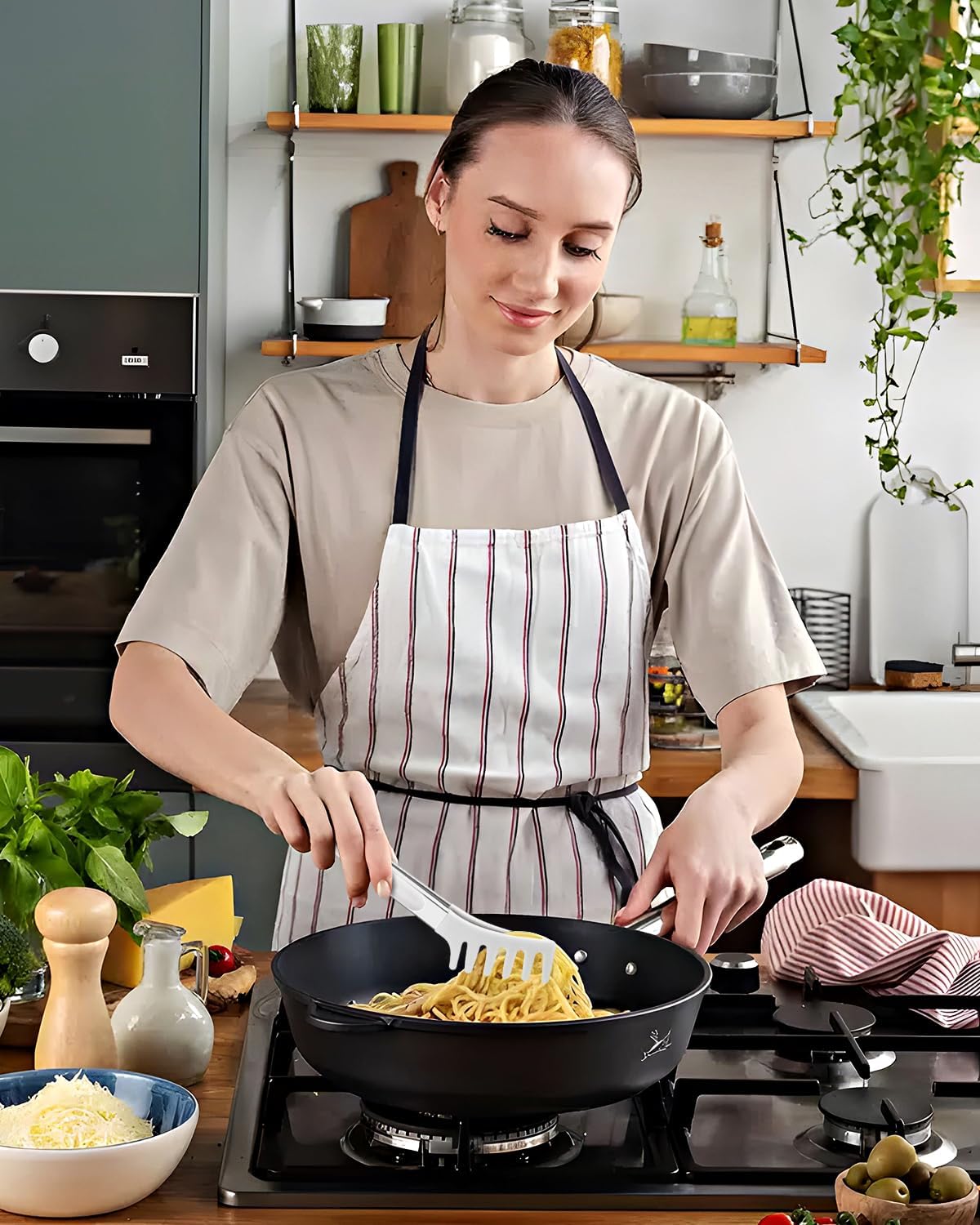 Spaghetti Spoon and Pasta Tong, Non-stick Silicone Spoon Server Fork with teeth and Stainless Steel Handle Spaghetti Tong, Food Clip for Spaghetti Noodle, White