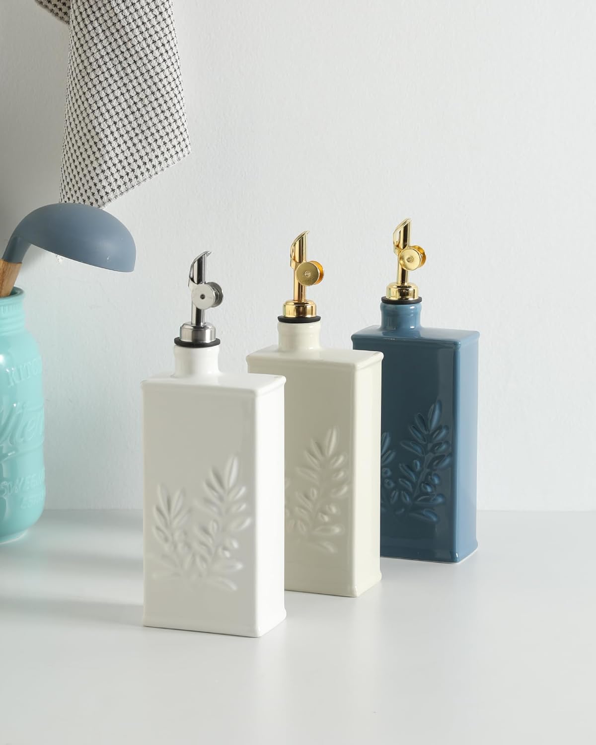 Sweejar Ceramic Olive Oil Dispenser Bottle for Kitchen, 17 Oz Relief Opaque Oil and Vinegar Dispenser Bottle with Spout, Suitable for Soy Sauce, Coffee Syrup, Liquids (Beige)