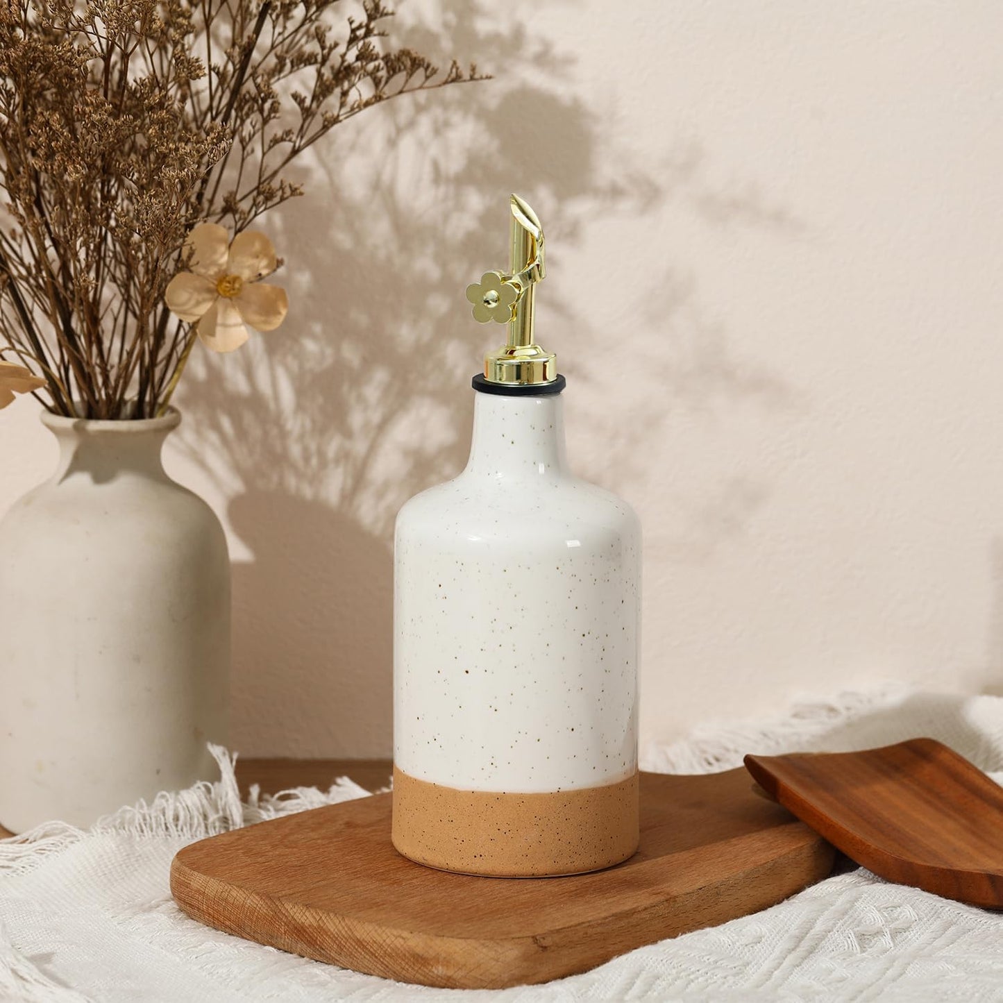 HOMCDALY Ceramic Olive Oil Dispenser Bottle, 16oz Oil Dispenser Bottle for Kitchen, Oil Container, Kitchen Dispenser for Oil Vinegar Syrups(White&Brown