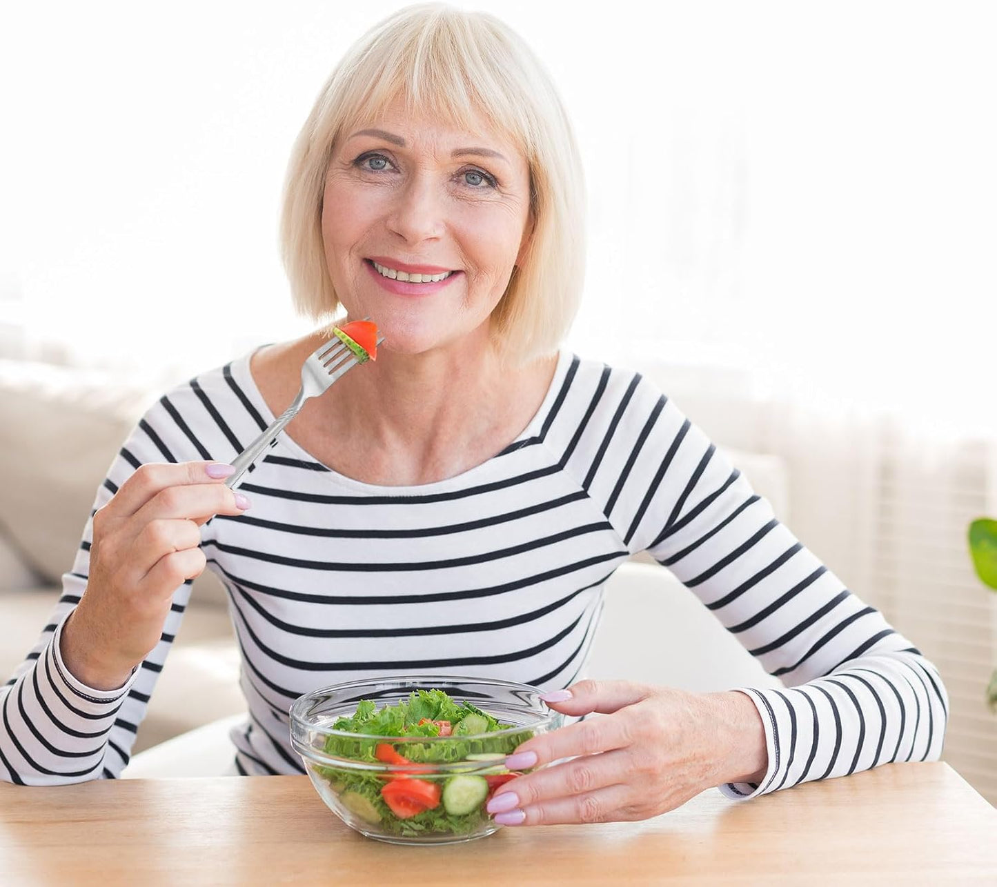 Minatee 100 Pcs Metal Dinner Forks Bulk Set 6.9 Inches Stainless Steel Forks Silverware Flatware Salad Cutlery Mirror Polished for Home Kitchen Restaurant Eating Silverware Utensils