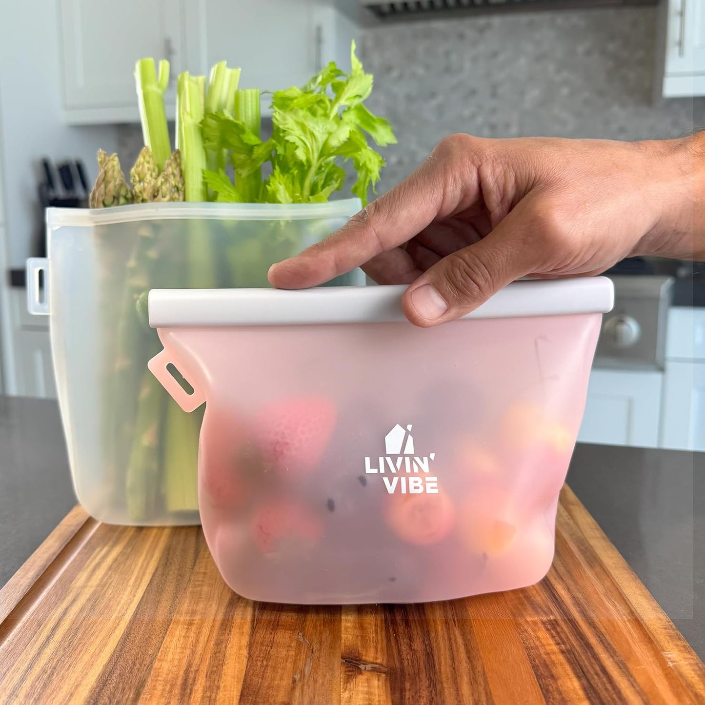 Reusable Silicone Food Storage Bags – Set of 4 Multicolor (500ml/17oz, 1000ml/34oz, 1500ml/51oz, 2000ml/68oz) – Leakproof, Freezer, Microwave, Oven & Dishwasher Safe, BPA-Free