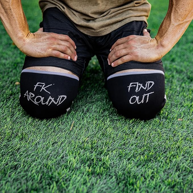 Knee Sleeves for Weightlifting & Powerlifting (7mm Pair) For Men & Women - Knee Wraps for Weight Lifting, Squats, Fitness, Gym Workout, Crossfit - IPF Approved Knee Compression Sleeve Support