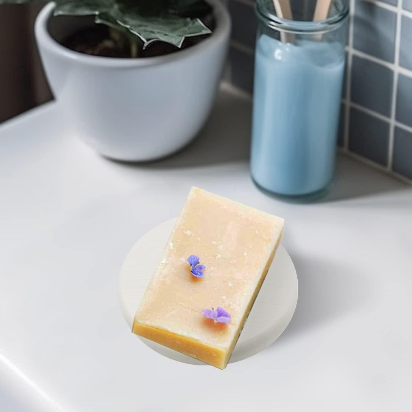 Mucco Water Absorbing Stone Tray for Sink, Water Absorbent Diatomite Coasters, Premium Diatomaceous Earth Soap Holder Dish，Fast Drying Stone Sink Tray for Hand soap & Cups & Drinks Bottles (5 White)