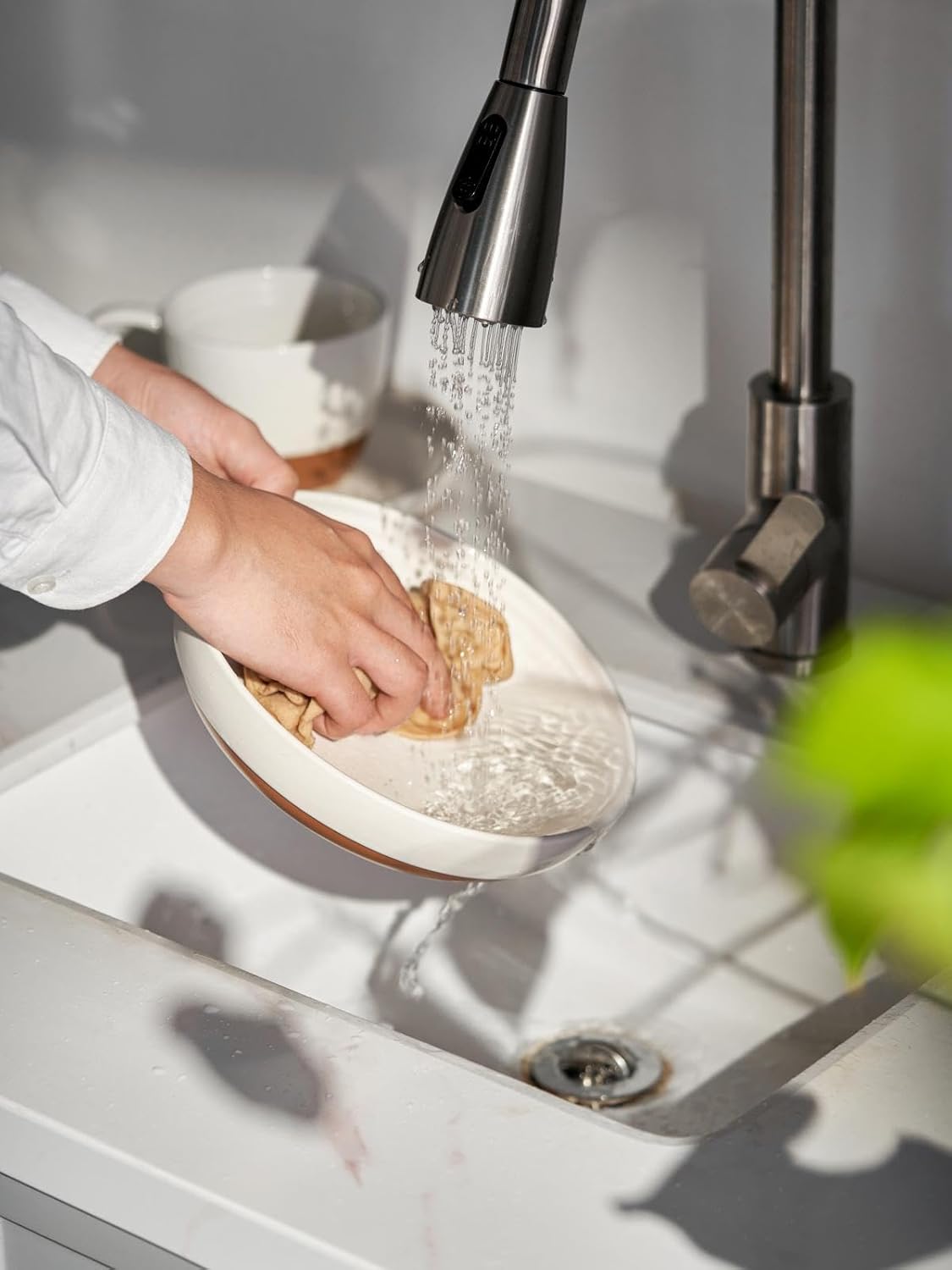 DOWAN 8.5" Pasta Bowls Set of 4 with Sesame Glaze Finish, 30oz Shallow White Ceramic Dinner Bowls, Wide Bowl Plates for Pasta, Salad, Soup & Stew, Microwave & Dishwasher Safe, Housewarming Gift