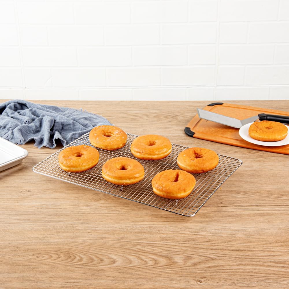 Restaurantware Met Lux 11.8 x 16.9 Inch Wire Baking Rack 1 Heavy-Duty Oven Wire Rack - Fits Half Size Sheet Pan Dishwashable Stainless Steel Cooling Rack Elevated Feet Oven-Ready Up To 575F