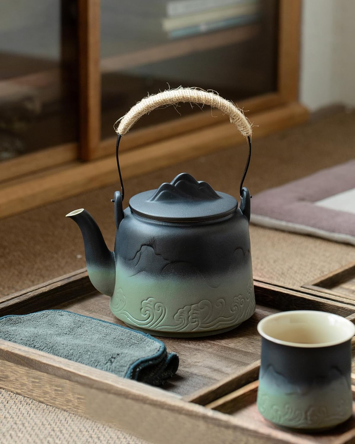 ZENS Vintage Japanese Teapot, 33.8 oz Embossed Ceramic Loose Leaf Teapot with Built-in Strainer for Hot Tea Steeper, Hemp Rope Handle Japanese Tea Brewer Pot for Tea Lovers Gifts