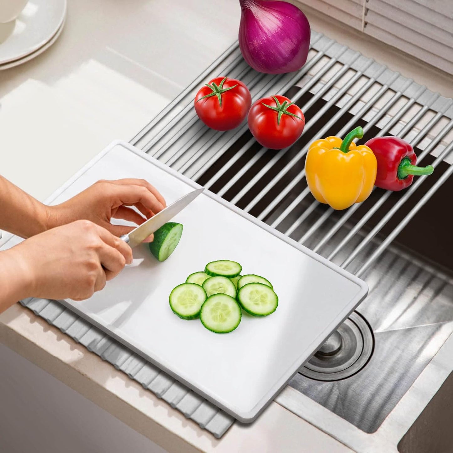 Roll Up Dish Drying Rack Over The Sink Kitchen Roll Up Sink Drying Rack Multipurpose Foldable Sink Drying Mat, Heat-Resistant, Anti-Slip & Anti-Rust Dish Rack for Kitchen, 20.5" x 13", Grey