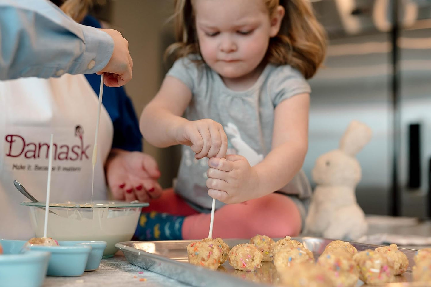 Classic Confetti Cake Pop Kit - White Chocolate Coating