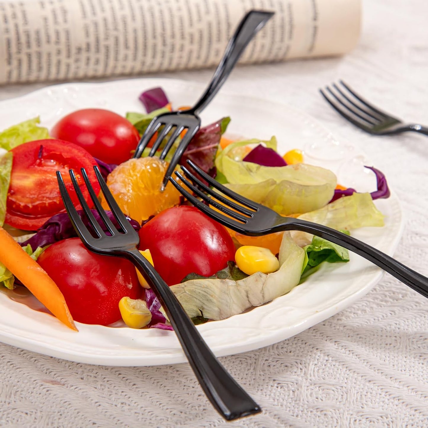 WDF 300 Pieces Black Plastic Mini Forks-4inches Black Plastic Forks-Heavy Duty Plastic Tasting Forks-Perfect for Small Appetizers and Desserts for New Year/Graduation