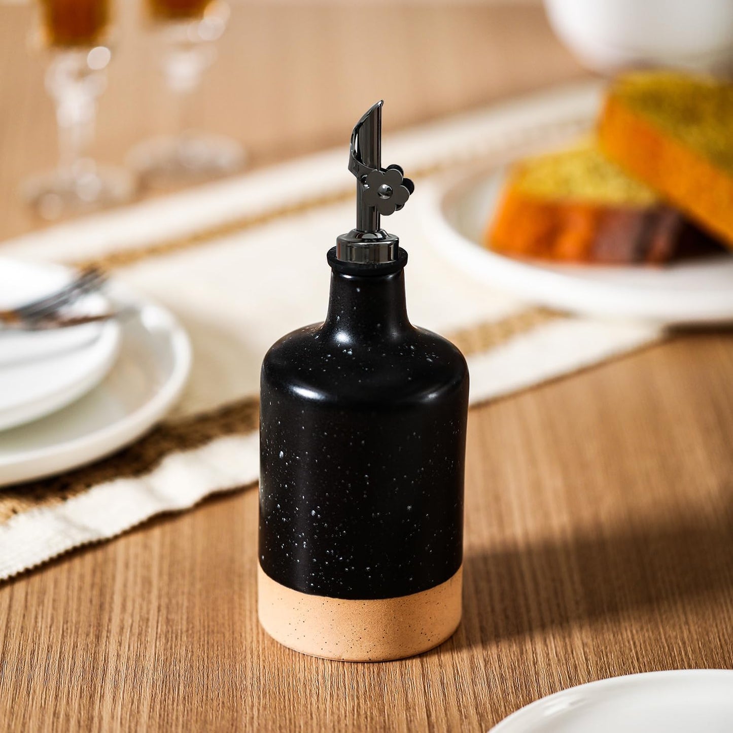 HOMCDALY Ceramic Olive Oil Dispenser Bottle, 16oz Oil Dispenser Bottle for Kitchen, Cooking Oil Dispenser, Kitchen Dispenser for Oil Vinegar Syrups(Black&Brown