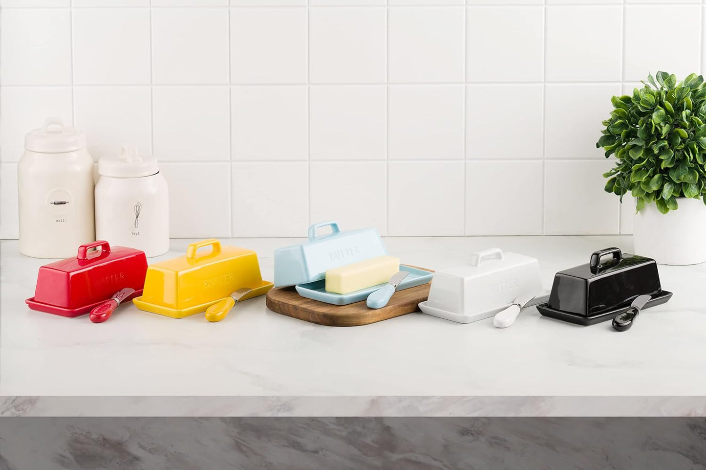 Ceramic Butter Dish Set with Lid and Knife - [Black]- Decorative Butter Stick Holder with Handle for 1 Stick of Butter - Microwave Safe, Dishwasher Safe - Anti-Scratch Stickers Included.