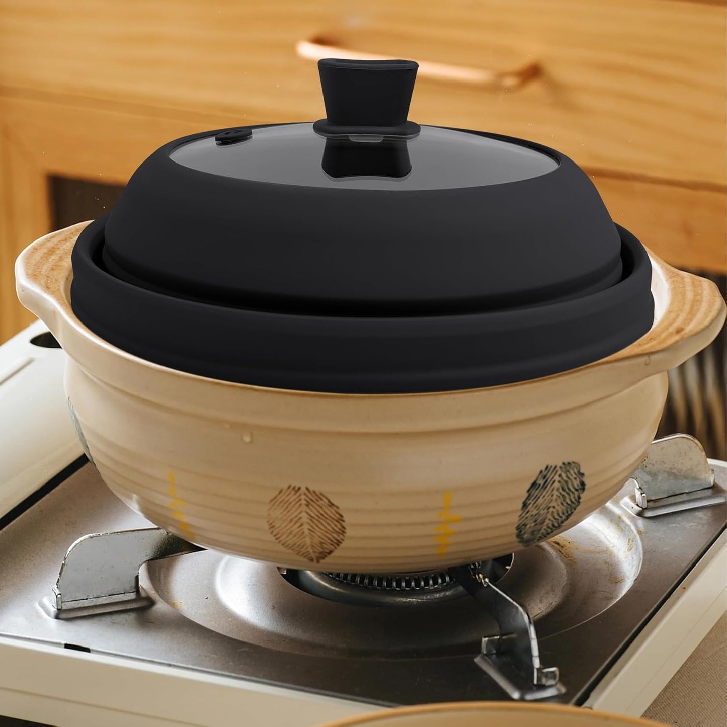 Microwave Splatter Cover for Food Collapsible Glass Microwave Cover Silicone Splatter Guard Dishwasher Safe Splatter Lid for Plates, Bowls, Pots & Stovetop Cooking 11.8" Black