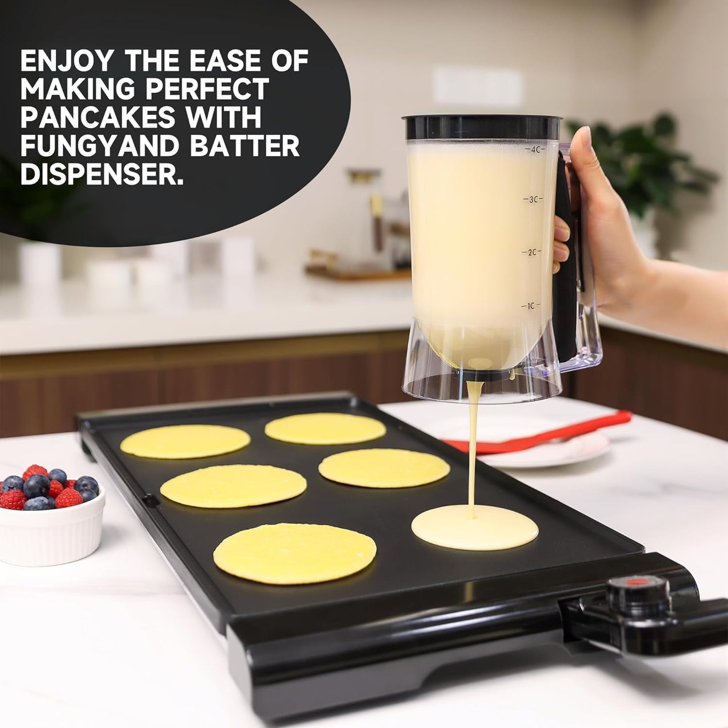 FUNGYAND Pancake Batter Dispenser, 900ML 4 Cups Capacity – Easy-Pour Tool for Pancakes, Cupcakes, Waffles, Muffins & More – Precise Baking with Squeeze Handle - Black