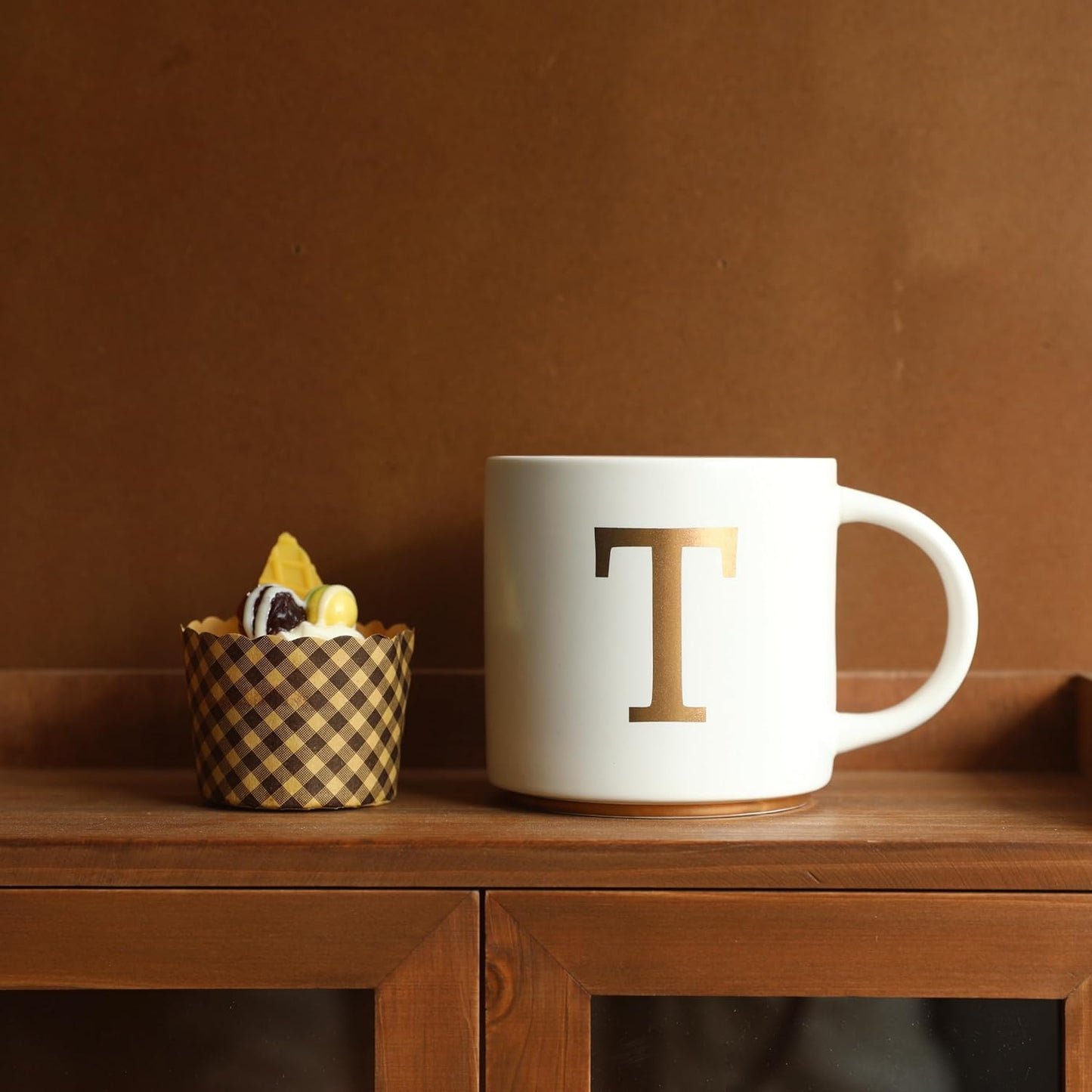 COLLECTIVE HOME - Monogram Ceramic Mugs, 15 oz Golden Initial Coffee Cups, Elegant Alphabet Tea Mugs, Elegant Personalized Mug with Gift Box, Unique Mug with Double Side Capital Letter (T)