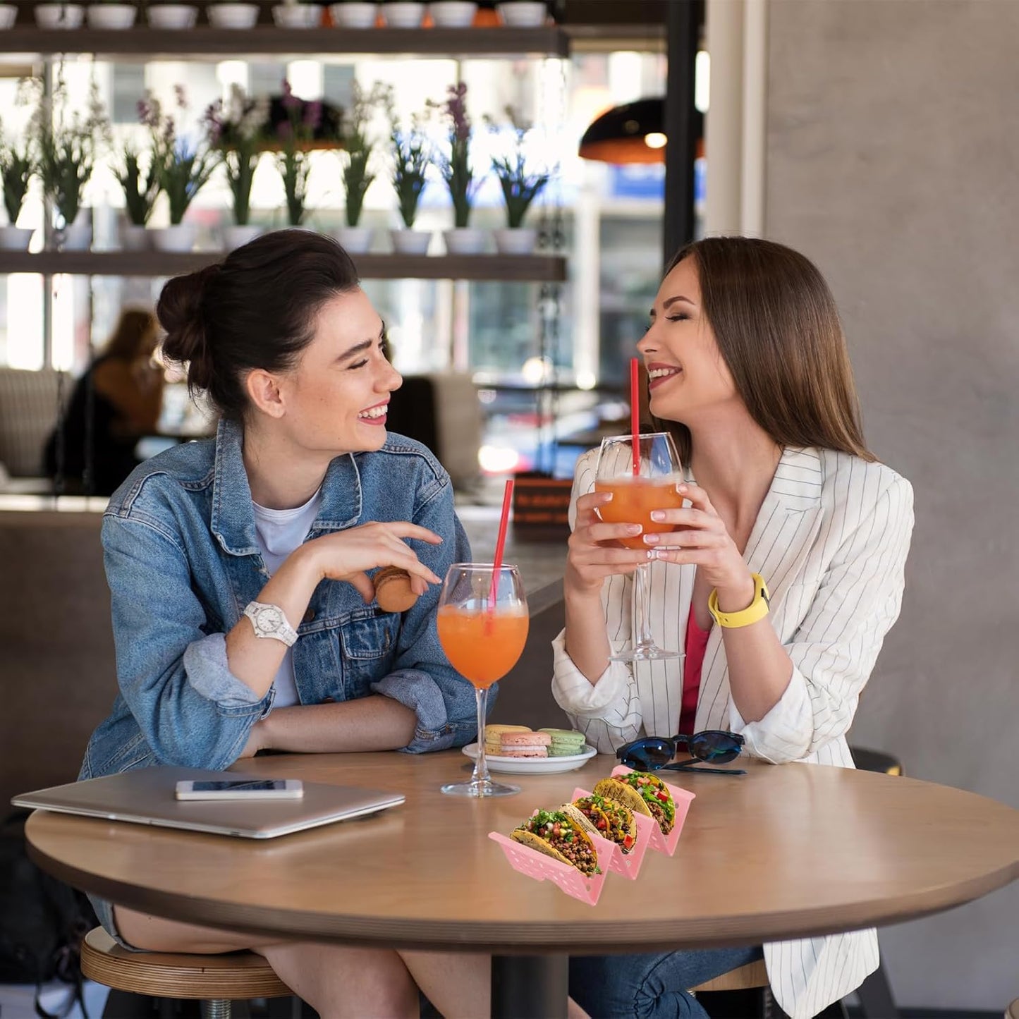 uxcell 8 Pcs Taco Holder Stand, Plastic Taco Plates Hold Up to 3 Tacos, Hollow Carved Taco Shell Holder, Dishwasher Microwave Safe, Pink