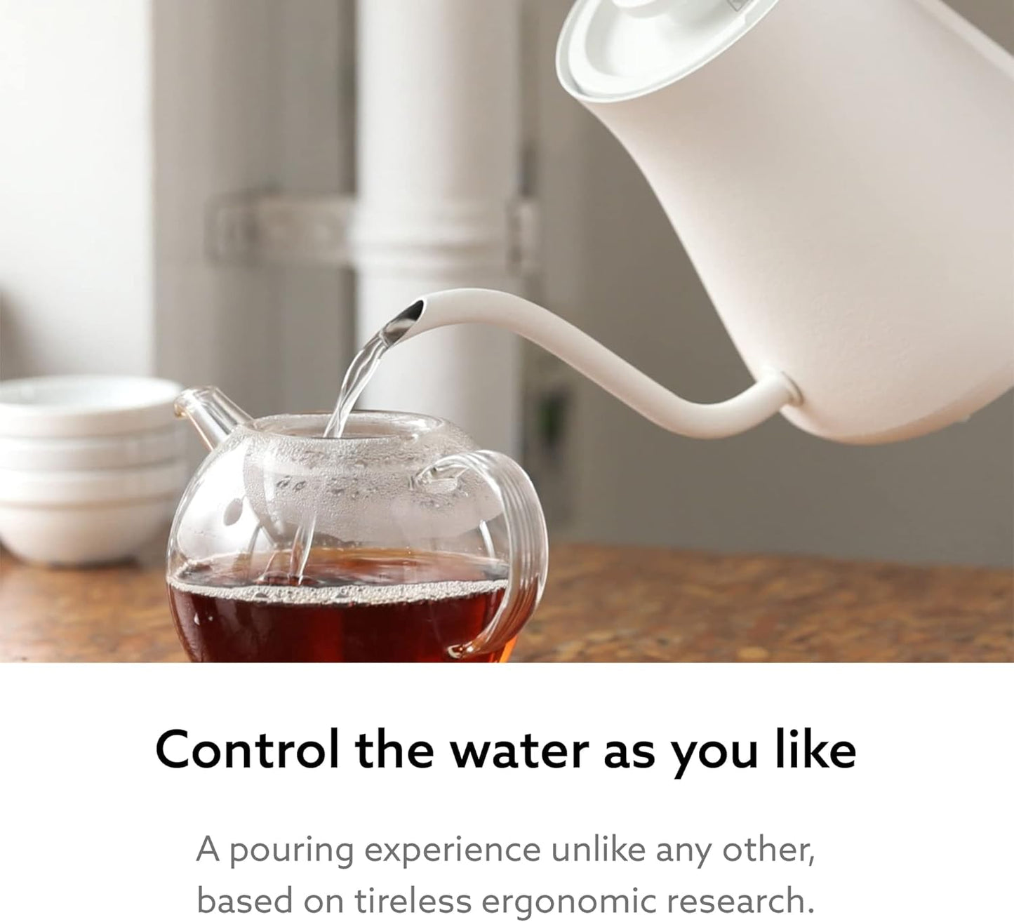 BALMUDA The Kettle | Electric Gooseneck Kettle | Lightweight | Stainless Steel | 0.6L (20fl oz) Capacity | Neon Light Indicator | Perfect for Tea and Coffee | US Version | White