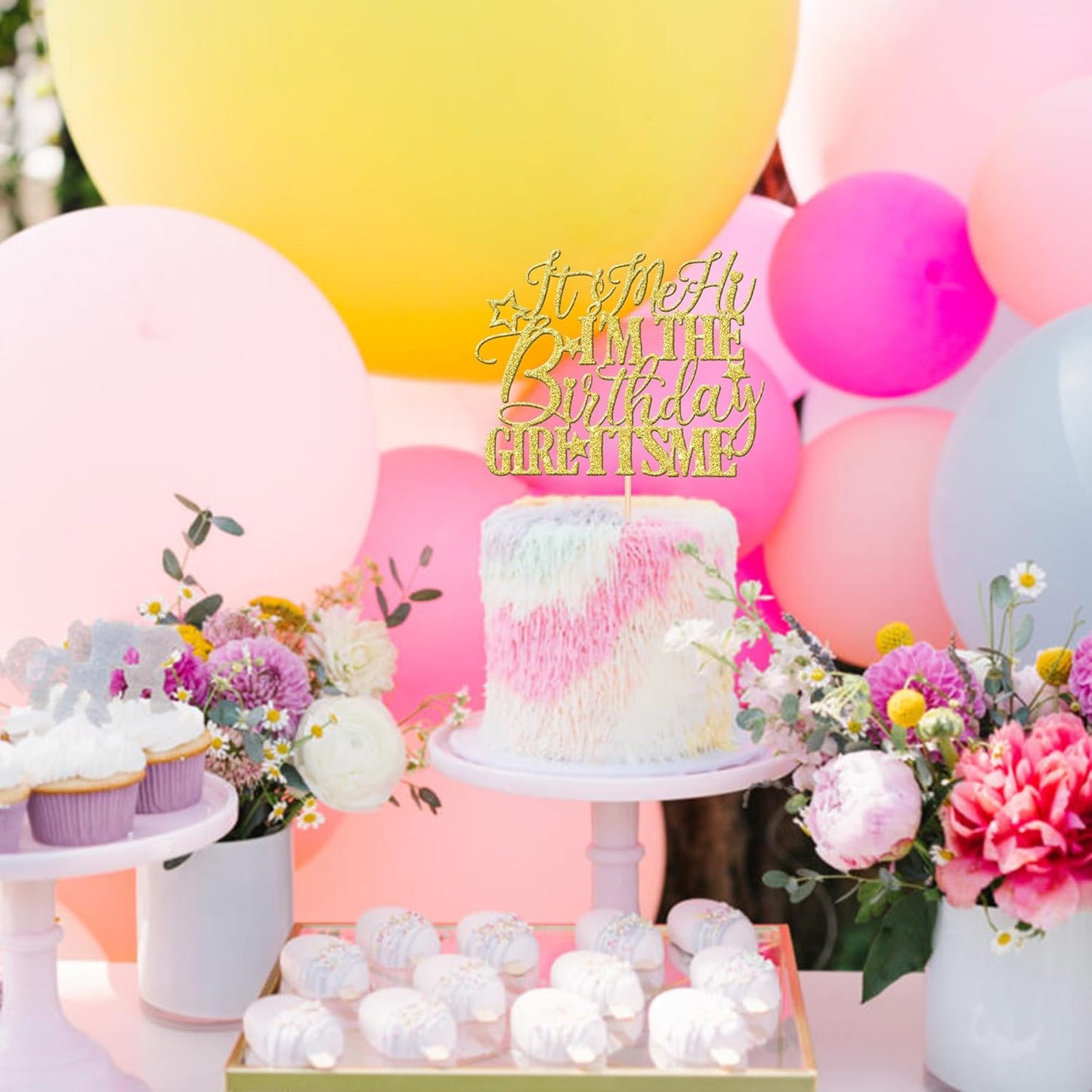 1 PCS It's Me Hi I'm the Birthday Girl It's Me Cake Topper Glitter Funny Girls Birthday Cake Pick for Hot Pop Music Singer Birthday Party Cake Decorations Supplies Gold