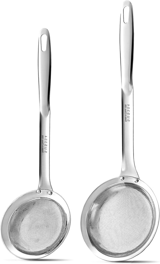 Filter Scoop Stainless Steel Fat Skimmer Spoon, Professional Skimmer Spoon Grease Filter Ladle, Oil Separator for Frying and Gravy, Commercial Kitchen Strainer (3.5 Inch & 4.3 Inch)