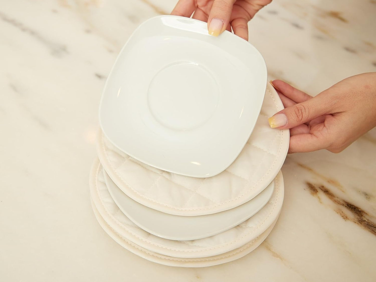 Covermates Keepsakes - Dish Storage - Padded Protection - ID Window - Stain Resistant - Machine Washable - China Storage, Cream