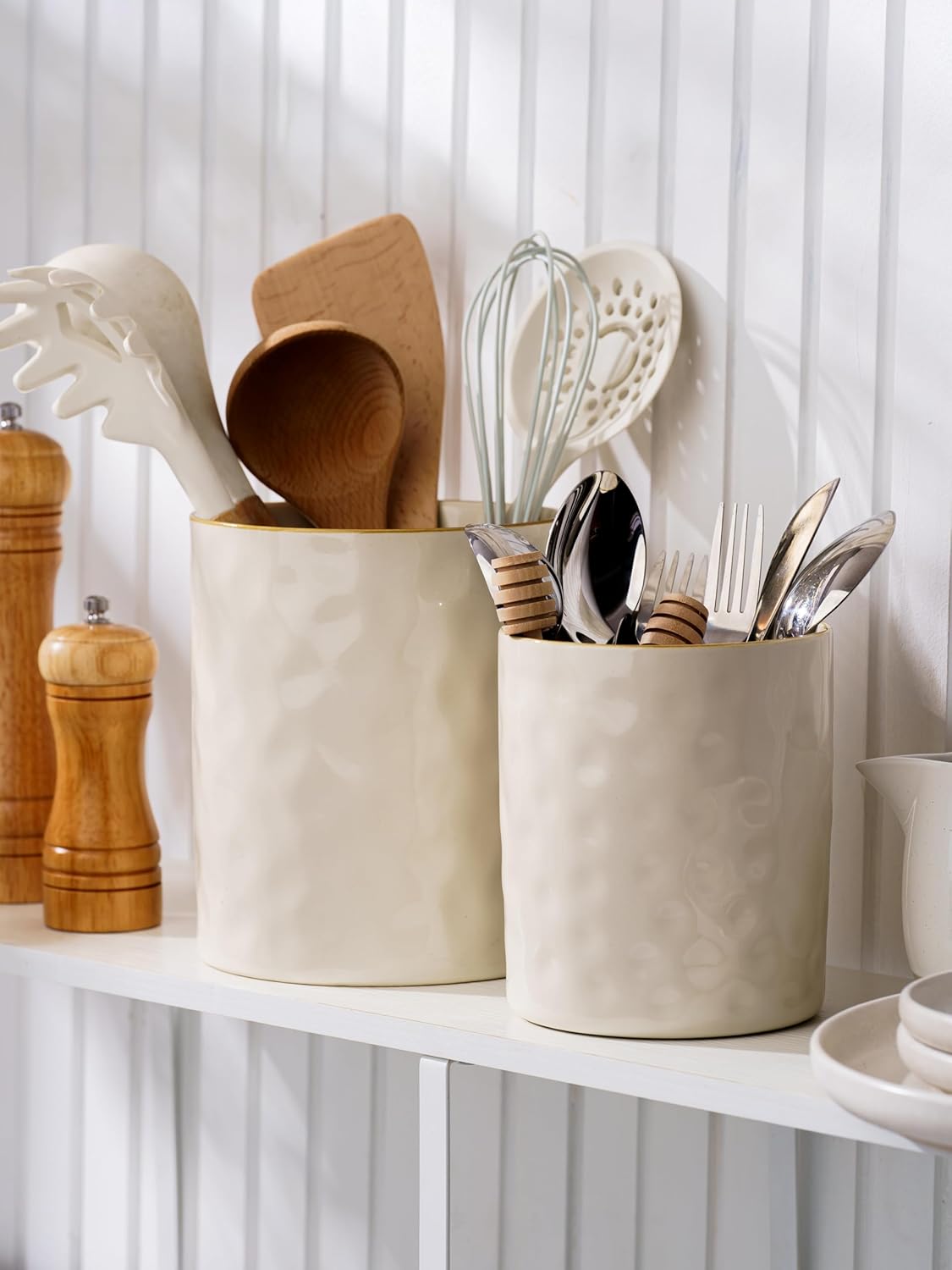 famiware Ocean Utensil Holder, 7.2"+5.8" Ceramic Kitchen Utensil Holder for Countertop, Cooking Utensil Crocks, Utensil Organizer for Spatula & Spoon, Kitchen Decor, Set of 2, Vanilla White