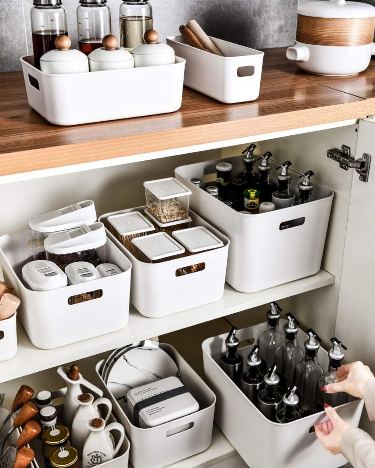 Set Of 3 Plastic Storage Bins,Versatile Kitchen Pantry Organization and Storage,for Plastic Storage Container Under Bed,Under Sink Bathroom Organizer (White, 3 Pack Small)