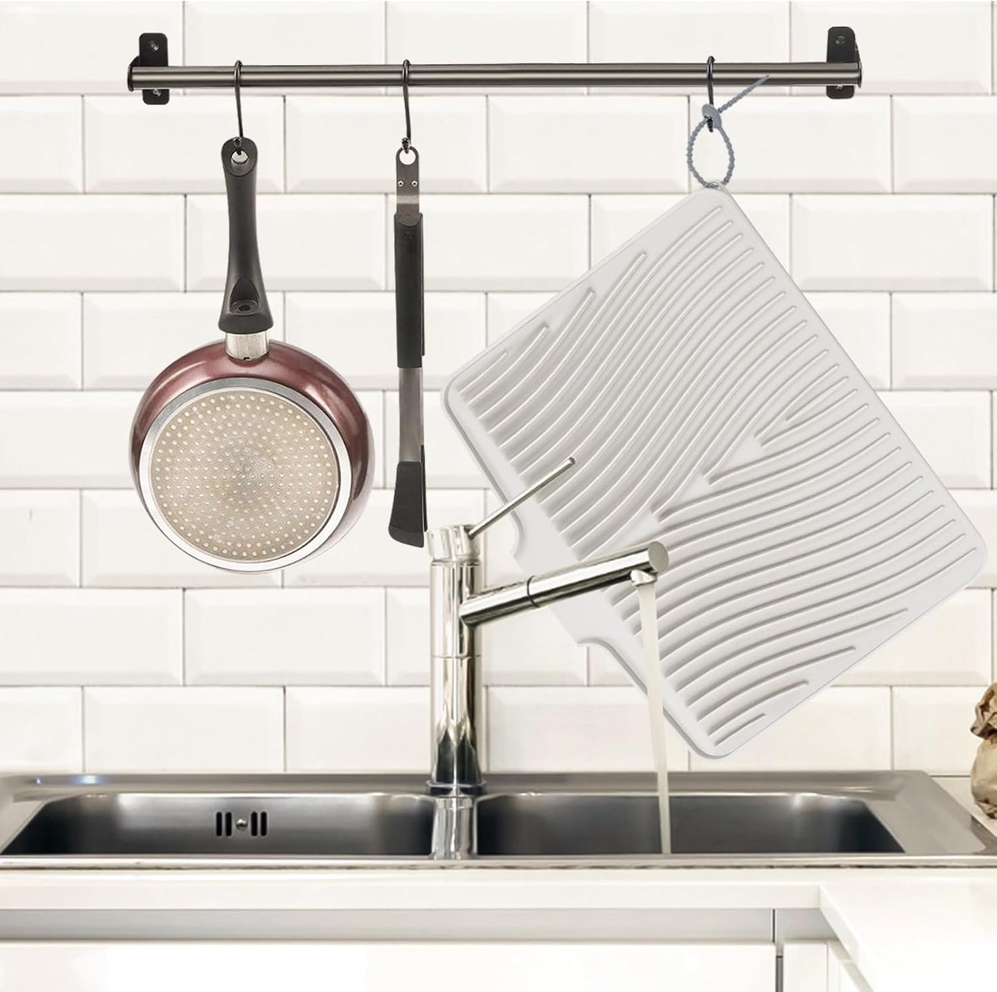 Silicone Dish Drying Mat, Stone Drying Mat for Kitchen Counter with Built-In Drain, Non-Slip Drain Pad with Built-in Drain, Heat Resistant Stone Drying Mat, 1Pcs 19.7" x 17", Cream