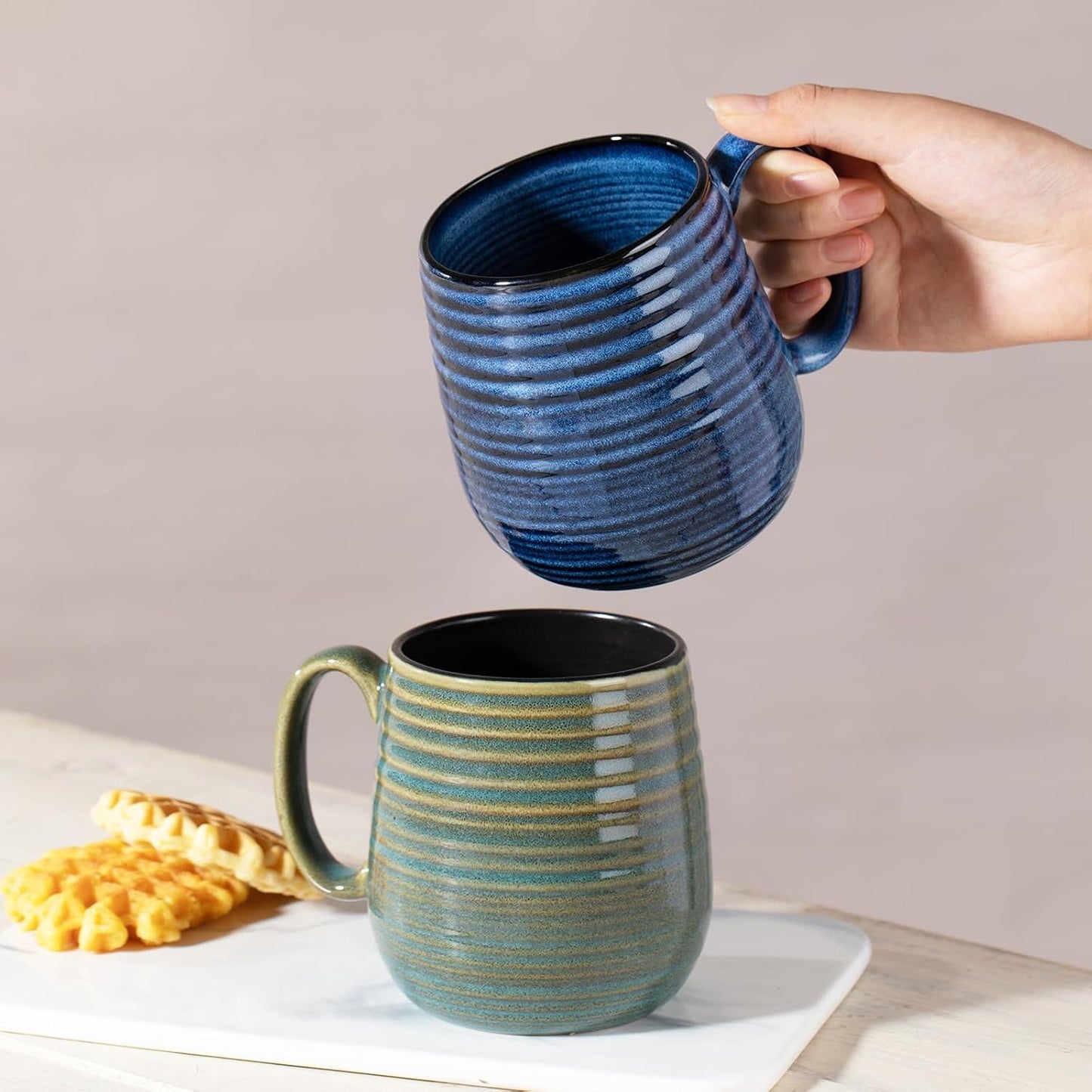 20 oz Large Ceramic Coffee Mug, Coffee Mugs for Women and Men, Big Tea Cups, Large Handle Handmade Pottery Mug for Office and Home, Microwave and Diahwasher Safe (Green with Stripes, 1PCS)