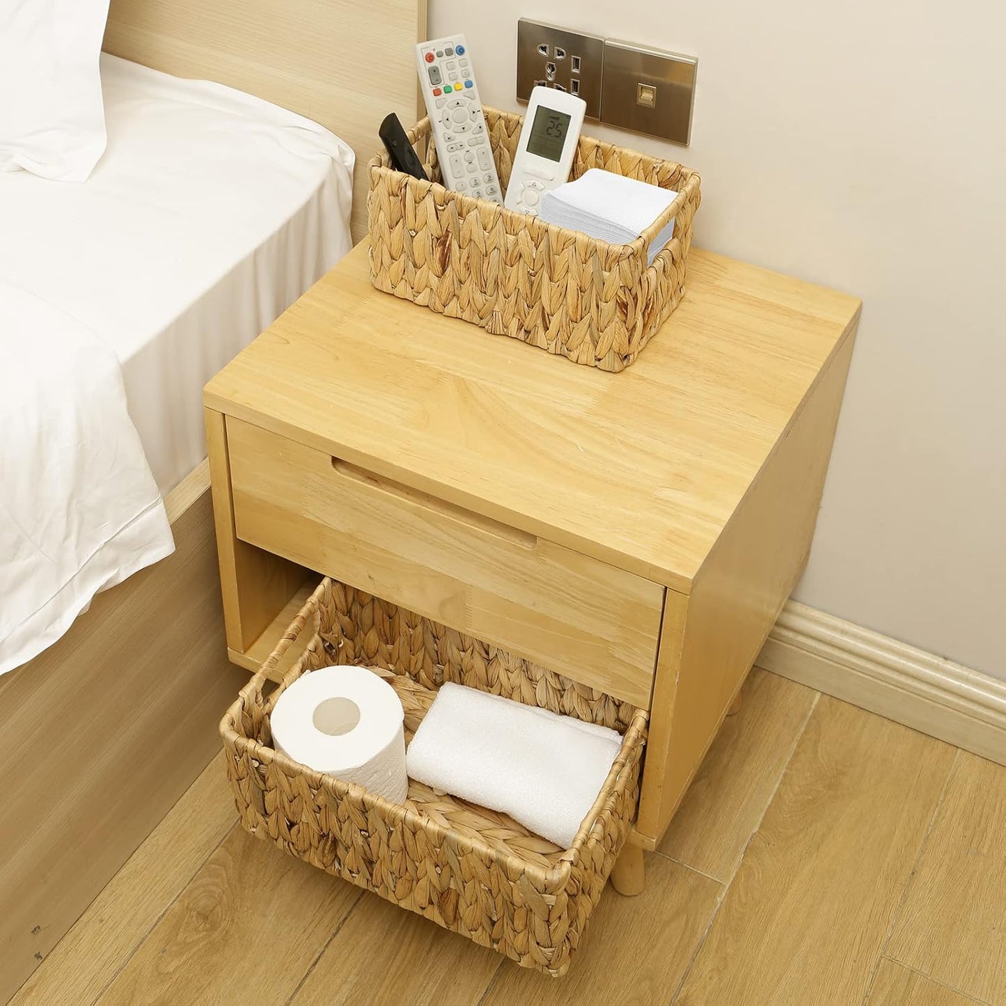 HOONEX Water Hyacinth Storage Baskets, Wicker Baskets for Storage, Hand Woven Baskets with Carry Handles, Set of 2, Natural