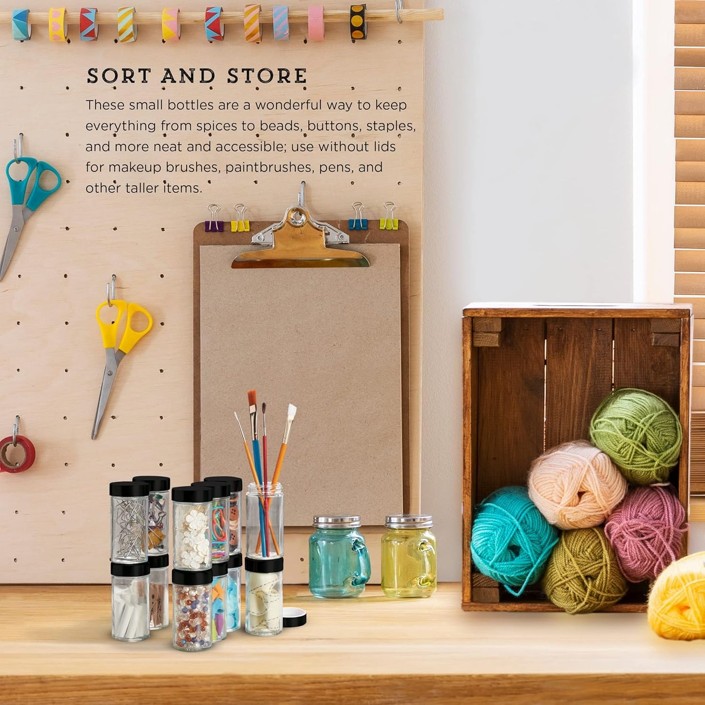 Kamenstein 5244227 Empty Jars With Black Cap, Set Of 12, 3-Ounce