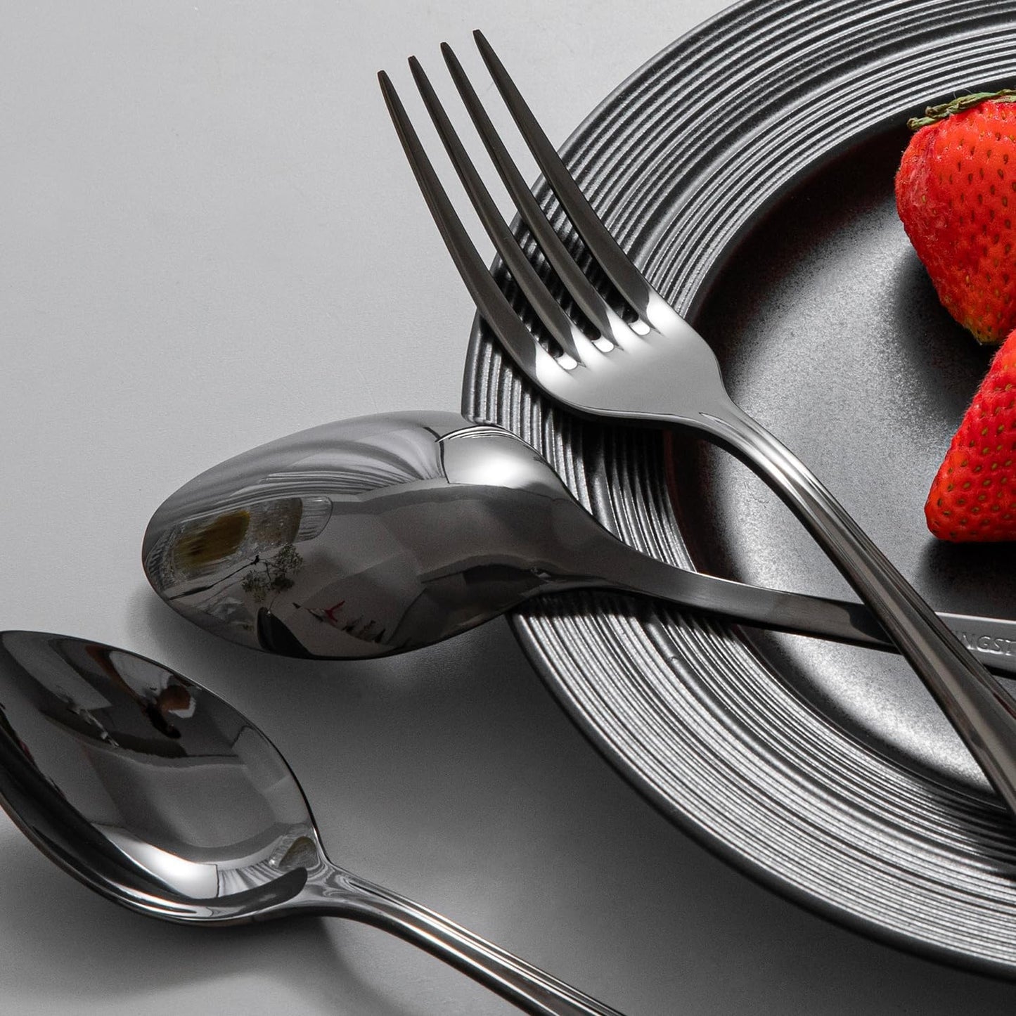 KINGSTONE 60 Piece Teardrop Silverware Set for 12, 18/10 Stainless Steel Flatware Set, Modern Design Cutlery Set for Home/Hotel/Wedding,Mirror Polished and Dishwasher Safe, Black