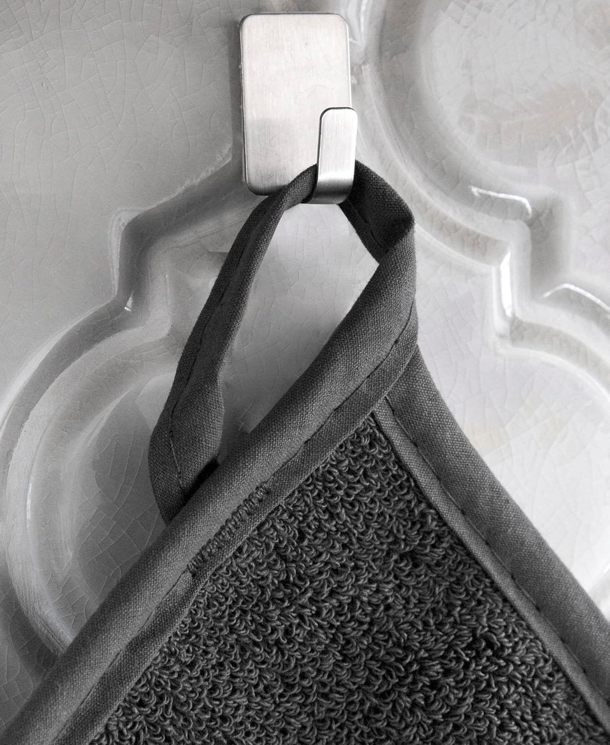 RITZ Terry Potholder & Hot Pad: Unparalleled Heat Resistant, Durable 100% Cotton – Ergonomically Designed for Optimal Grip – Easy-Care Machine Washable – 4-Pack, Black/Graphite