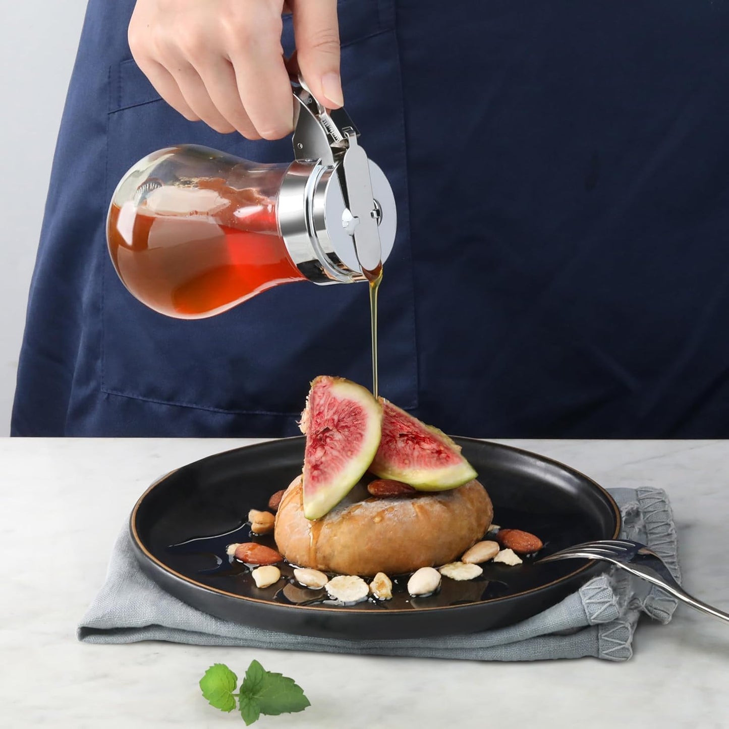 New Star Foodservice 22469 Syrup Dispenser with Chrome Plated Zinc Alloy Top, 6-Ounce, Set of 12