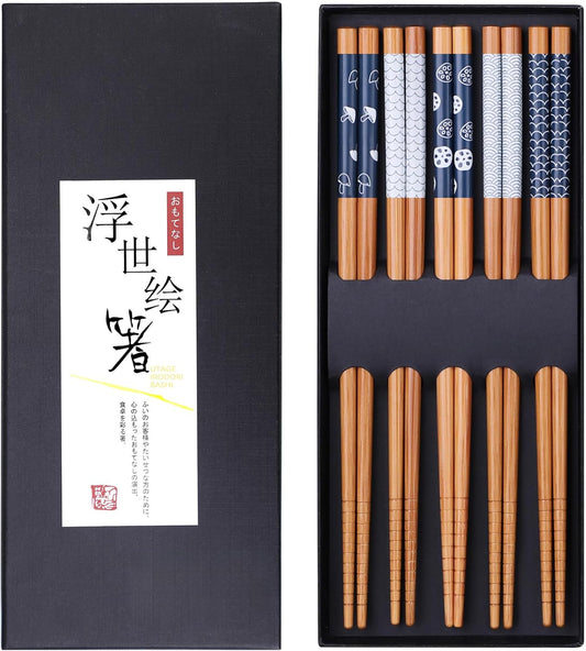 Antner 5 Pairs Bamboo Chopsticks Reusable Chop Sticks Japanese Style Bamboo Chopstick with Black Box Lightweight 8.8 Inch/22.5cm Non-Slip Chopsticks Gift Set