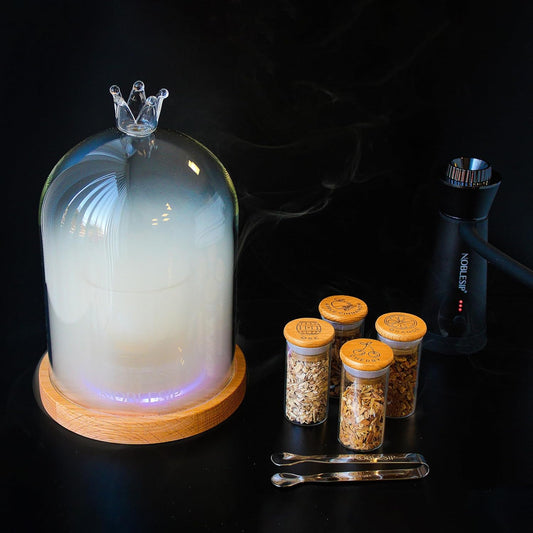 Cocktail Smoker Kit with Glass Dome, Wood Chips for Smoking Drinks and Food 𝗣𝗥𝗘𝗠𝗜𝗨𝗠 "Smoky Crown". Add smoky flavors to Whiskey, Bourbon, Old Fashioned, Cheese, Charcuterie, Deserts