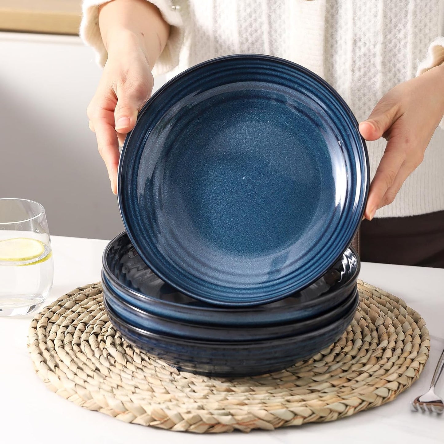 MEKY Ceramic Pasta Bowls, 8.7 Inch Serving Bowls for Salad, 32oz Soup & Fruit, Set of 4,Microwave & Dishwasher Safe, Dinnerware for Family, Entertaining & Everyday Meals (Blue)