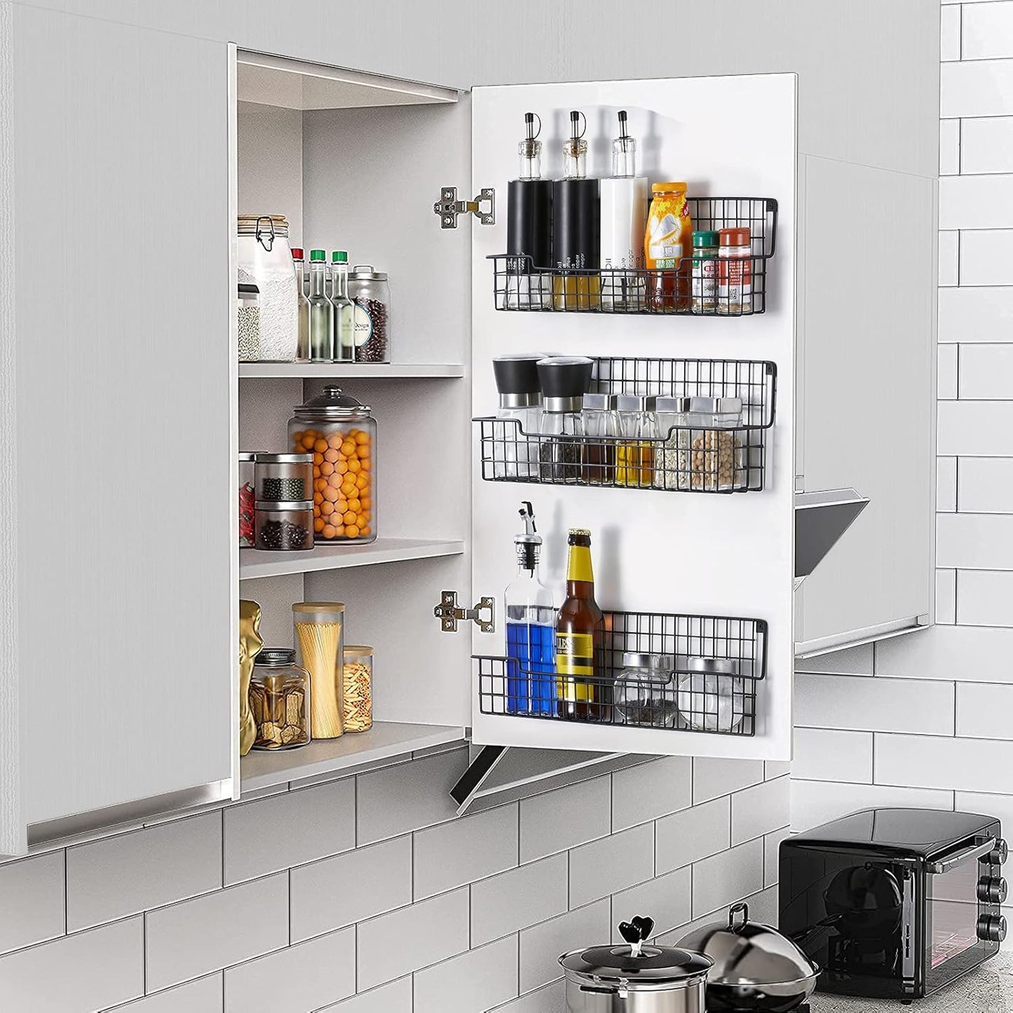 Spice Rack Wall Mount, Spice Organizer for Cabinet & Pantry Door, Set of 4 Hanging Spice Rack Saving Space for Kitchen, Black