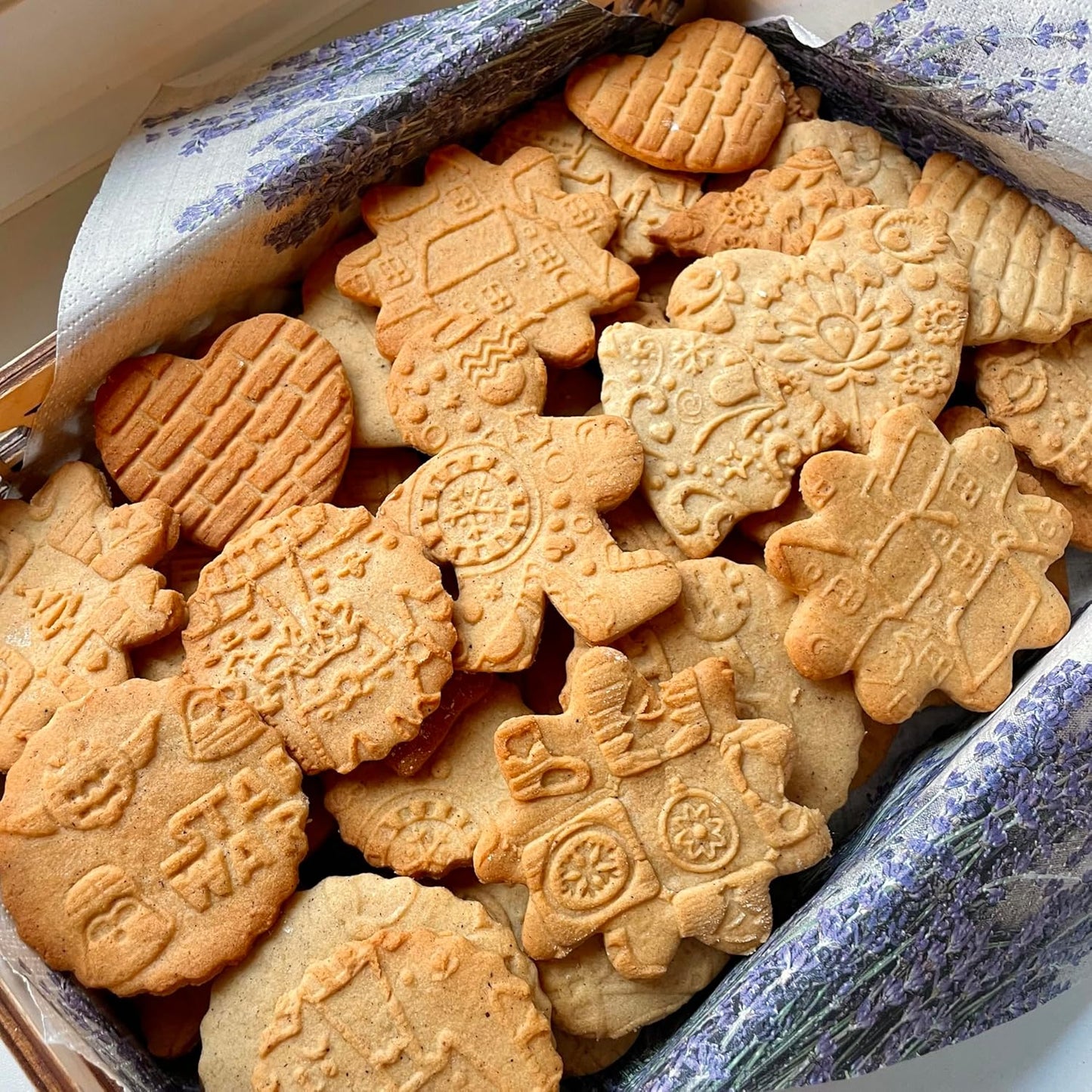 Embossing Rolling Pin GINKGO with Ginkgo Biloba Leaves Pattern – Dough and Clay Roller for Embossed Cookies and Pottery - Cookie and Ceramic Stamp - Baking Gifts for Women by Algis Crafts